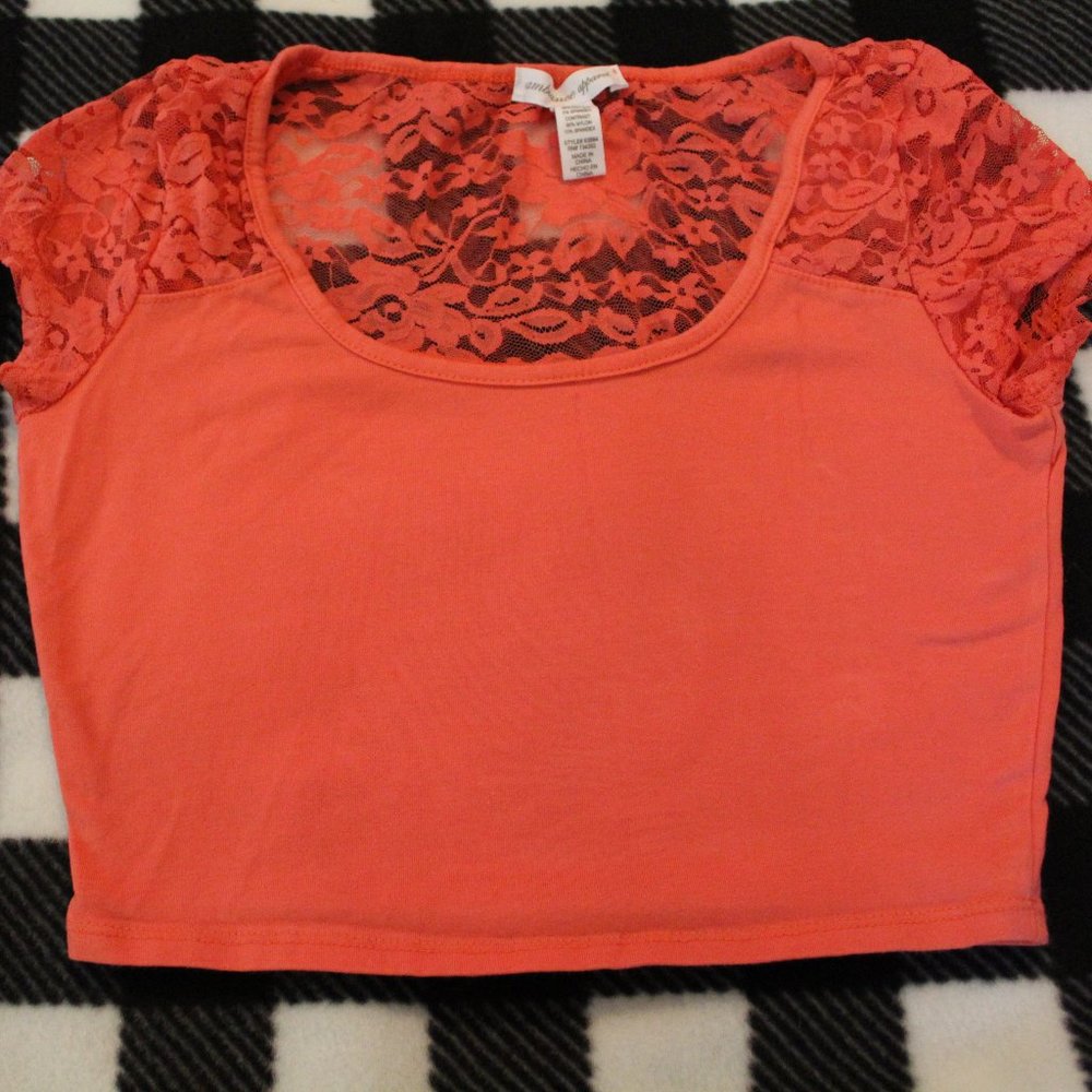 lace crop top
